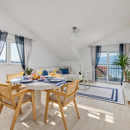 Bayview Apartments Tivat Montenegro Buitenkant foto
