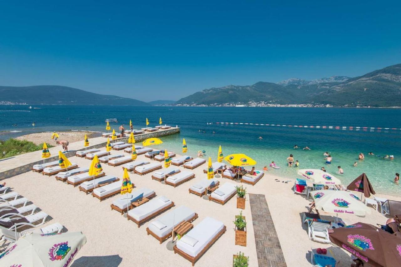 Bayview Apartments Tivat Montenegro Buitenkant foto