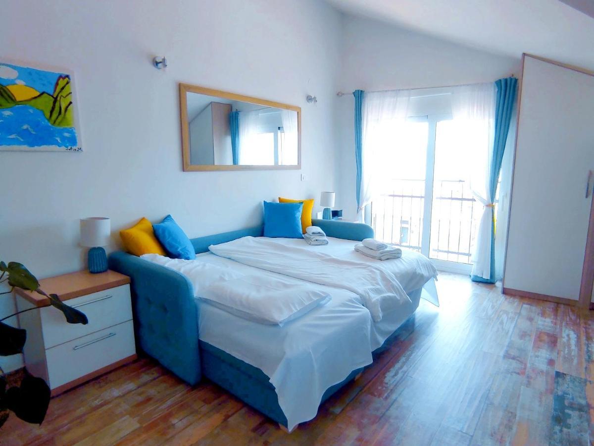 Bayview Apartments Tivat Montenegro Buitenkant foto