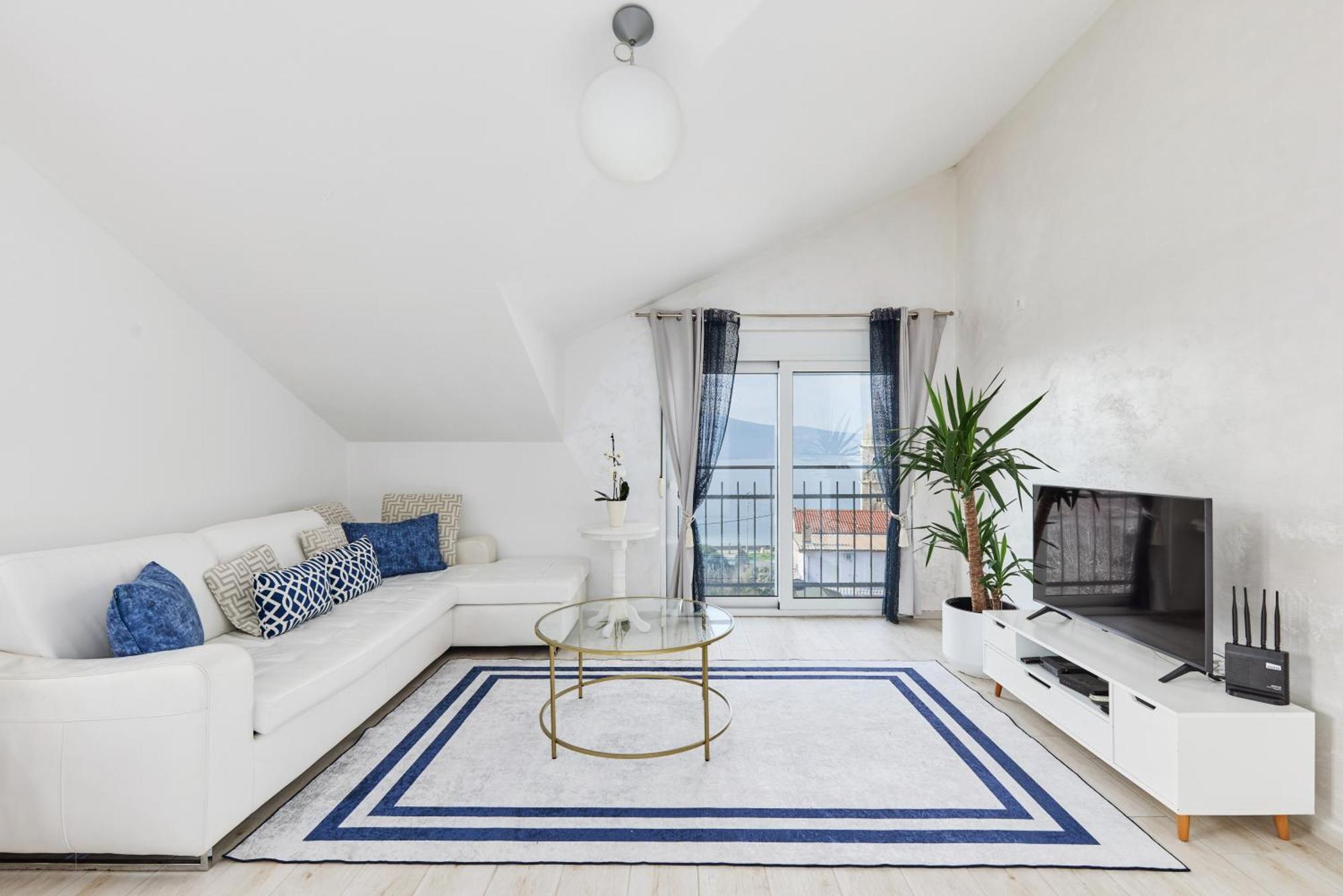 Bayview Apartments Tivat Montenegro Buitenkant foto