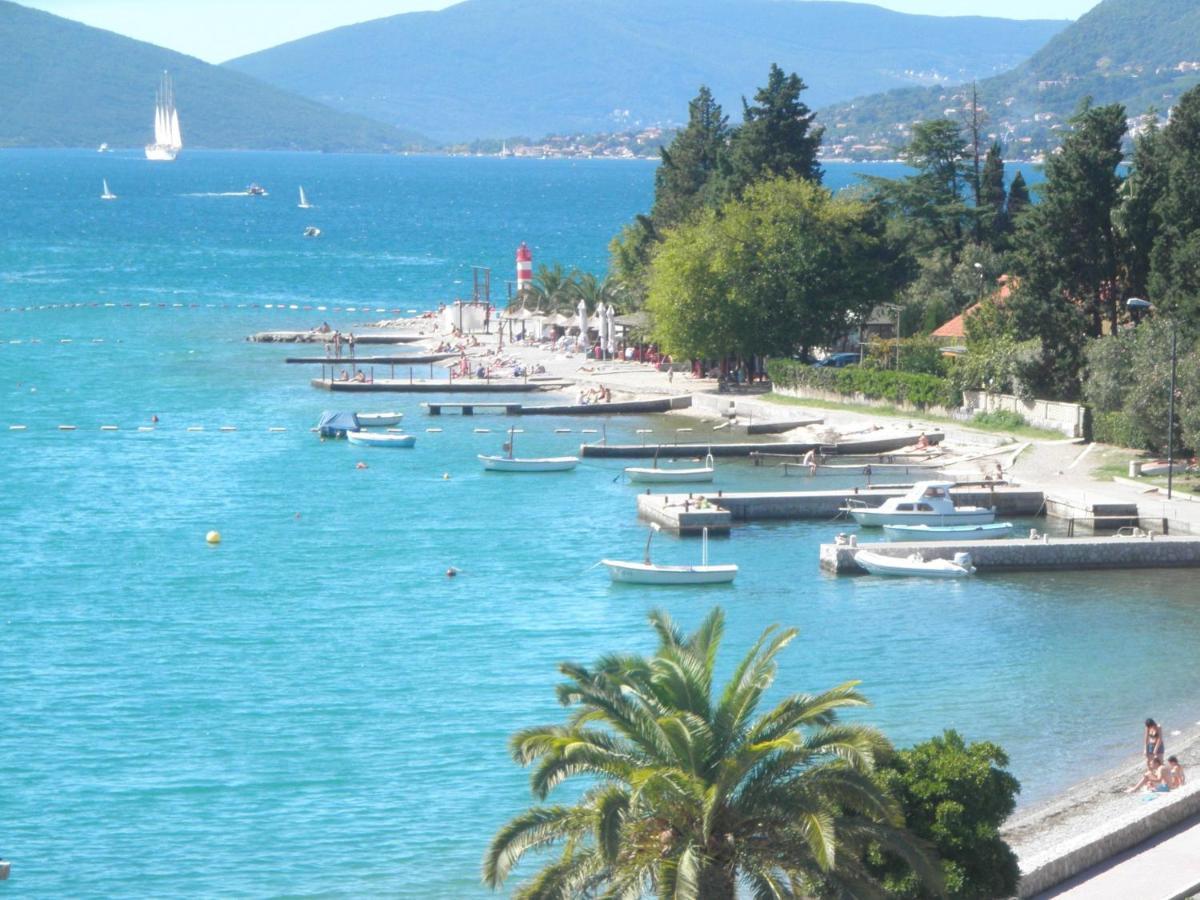 Bayview Apartments Tivat Montenegro Buitenkant foto